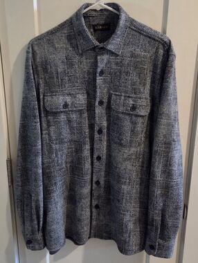 Garnet Clothiers Button-Down Soft Knit Shirt Jacket Size Medium- Grey & Navy